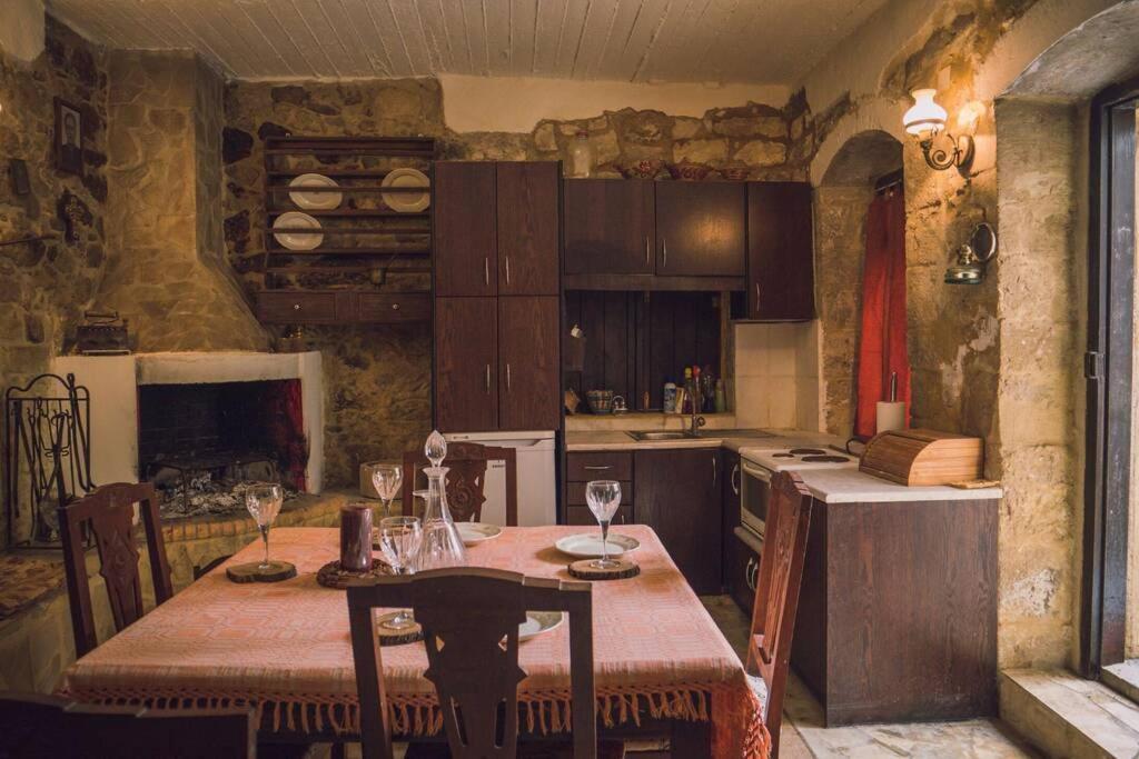 The Royal Stonehouse : Sophia Villa Vasiliki  Exterior foto